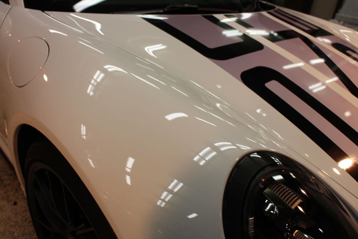 Porsche 911カレラgts ステッカー車にも ガラスコーティングでございます アクセスエボリューション Access Evolution Blog