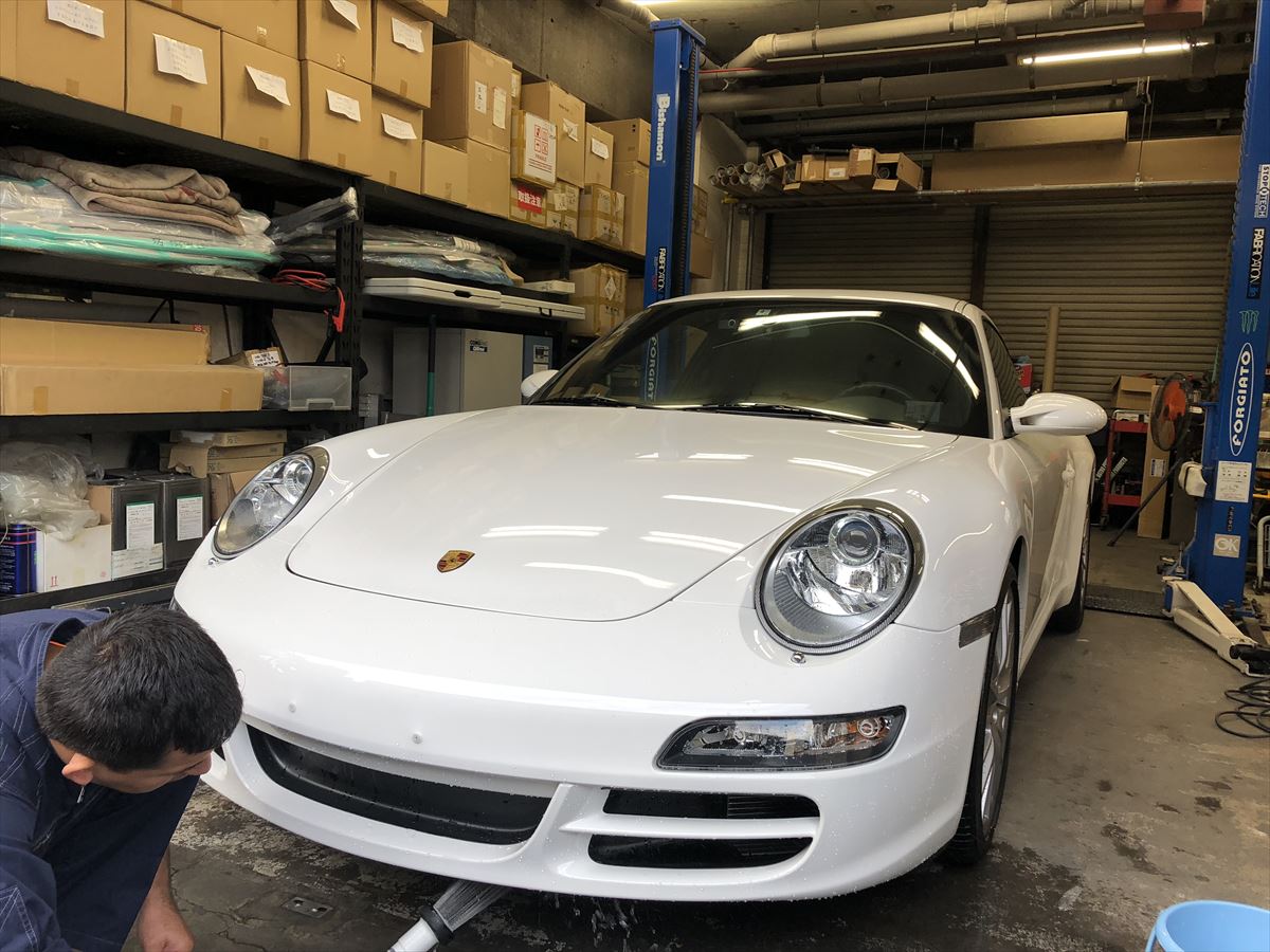 Mission Porsche 911 Carrera 美麗バンパーを飛び石キズからガードせよ アクセスエボリューション Access Evolution Blog