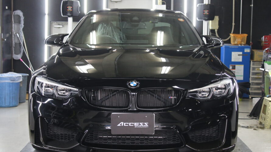 F82M4に、STEK　Dyno　Shield　フルボディー施工。