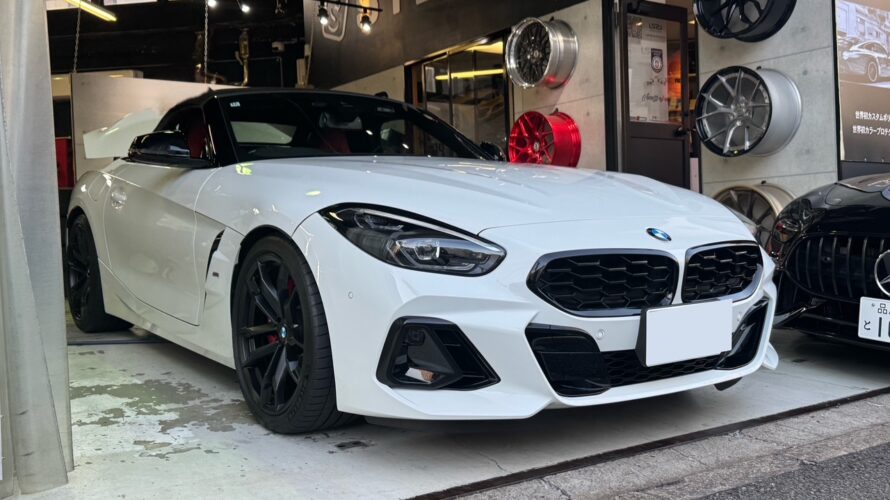 G29　Z4　にVERSIELTステアリング取付
